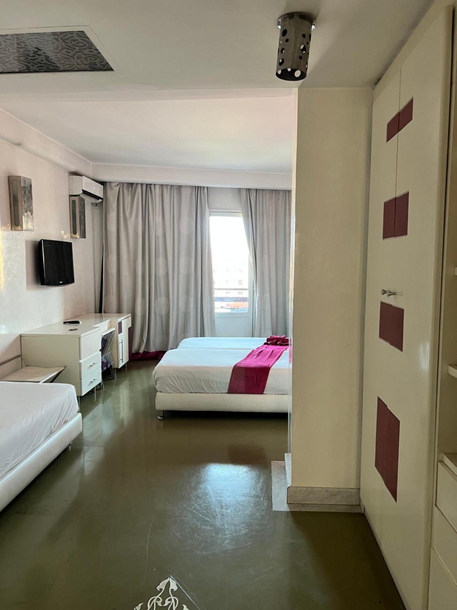 La Renaissance Hotel Marrakech マラケシュ エクステリア 写真