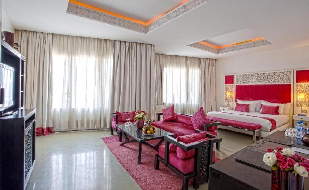 La Renaissance Hotel Marrakech マラケシュ エクステリア 写真
