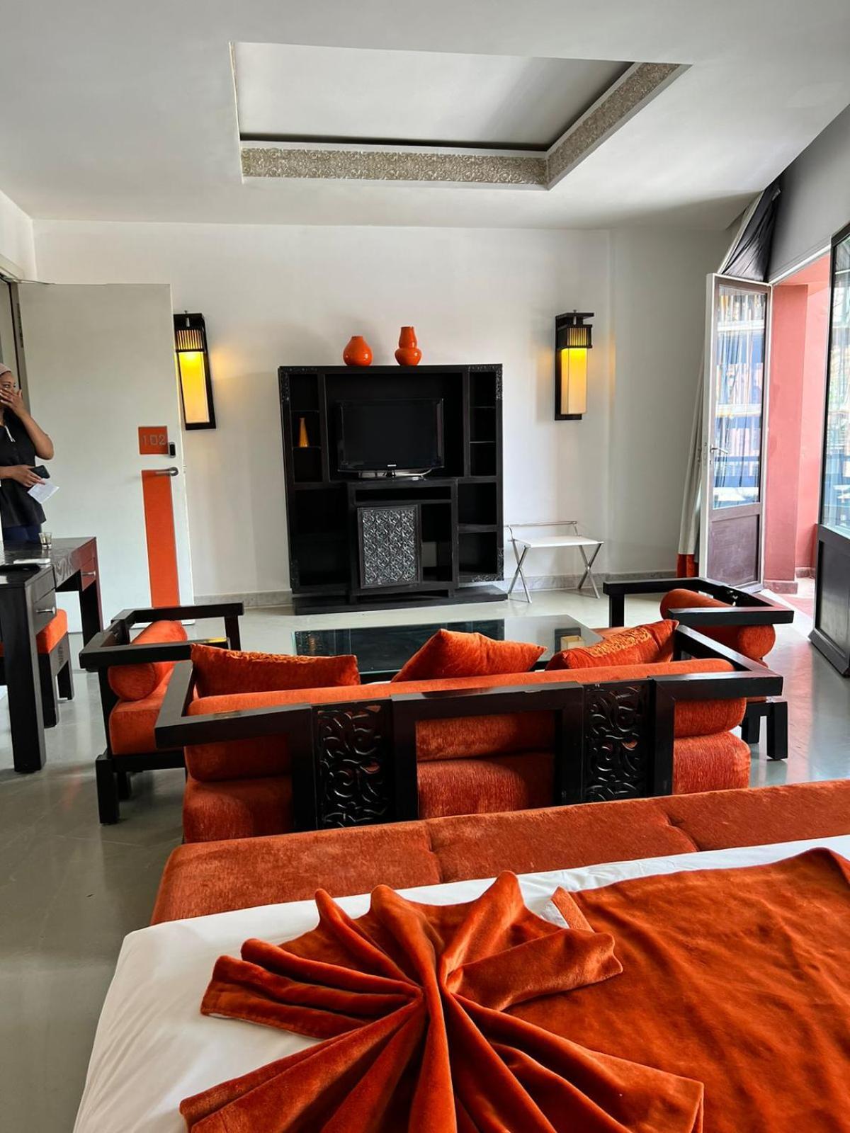 La Renaissance Hotel Marrakech マラケシュ エクステリア 写真