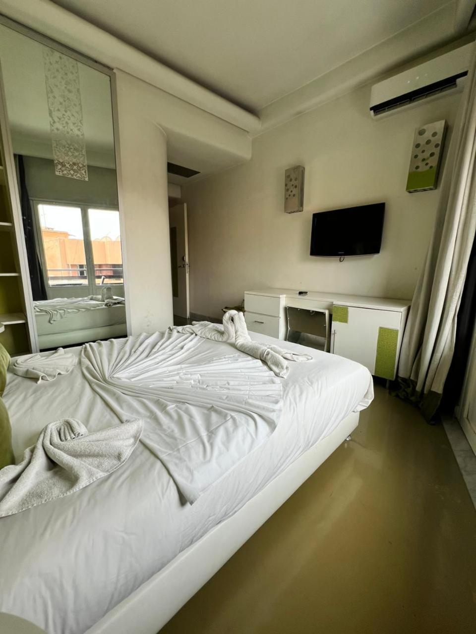La Renaissance Hotel Marrakech マラケシュ エクステリア 写真